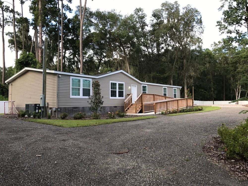 5950 NW 1st Pl, Gainesville, FL 32607